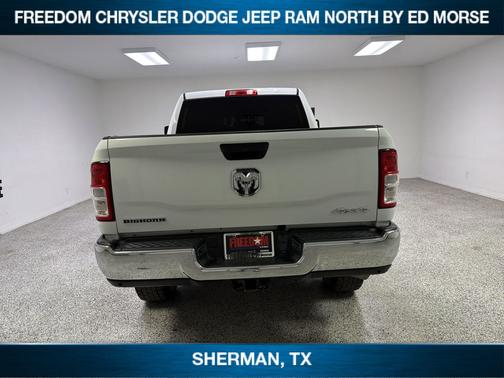 Bright White Clearcoat 2023 RAM 2500 Big Horn