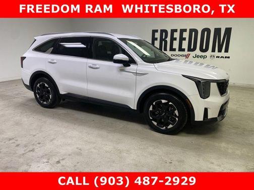 2024 Kia Sorento S