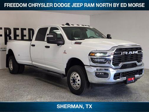 Bright White Clearcoat 2026 RAM 3500 Tradesman