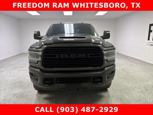Granite Crystal Metallic Clearcoat 2024 RAM 3500 Laramie