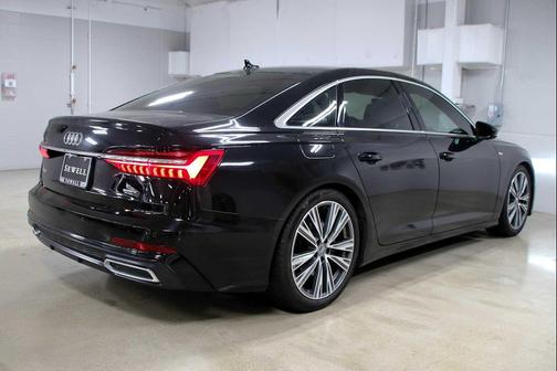 Mythos Black Metallic 2020 Audi A6 55 Premium Plus