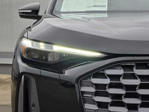 2025 Audi Q5 Premium Plus TFSI quattro S tronic