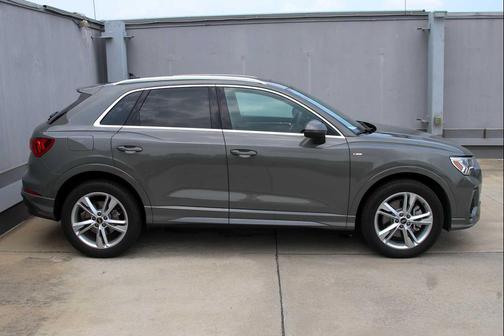 2024 Audi Q3 45 S line Premium Plus