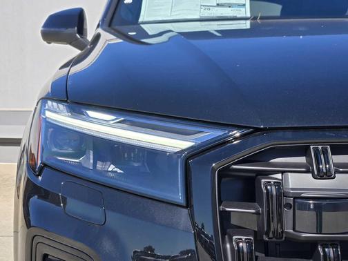 2026 Audi Q7 55 Premium Plus