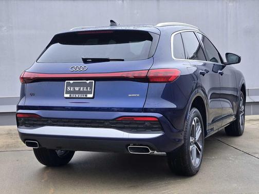 2025 Audi Q5 Premium Plus TFSI quattro S tronic