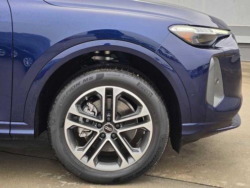 2025 Audi Q5 Premium Plus TFSI quattro S tronic