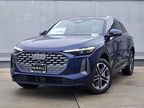 2025 Audi Q5 Premium Plus TFSI quattro S tronic