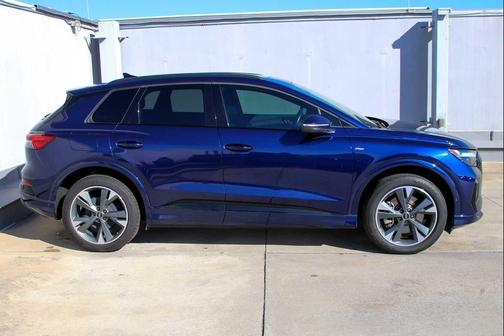 2023 Audi Q4 e-tron Premium Plus 50 quattro