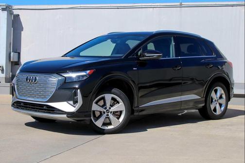 2023 Audi Q4 e-tron Premium Plus 50 quattro