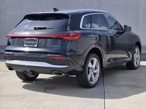 2025 Audi Q5 Premium Plus