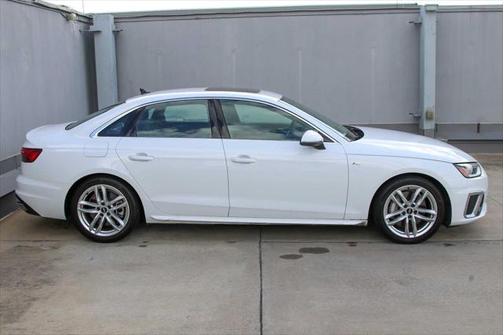 2024 Audi A4 45 S line Premium Plus