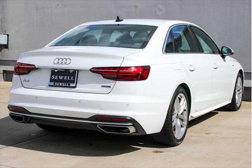 2024 Audi A4 45 S line Premium Plus