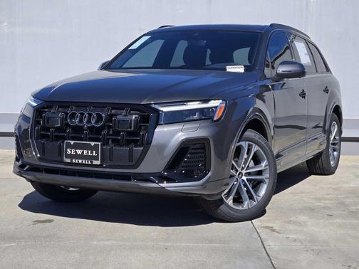 2026 Audi Q7 55 Premium