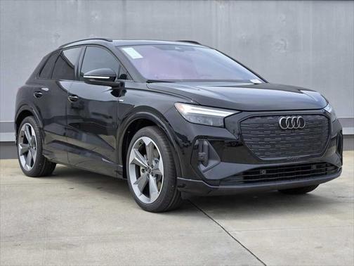 2025 Audi Q4 e-tron Premium Plus 55 quattro