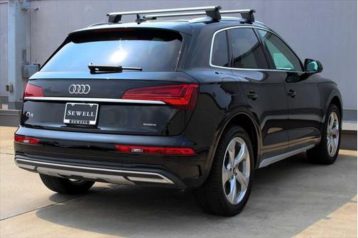 2021 Audi Q5 45 Premium Plus