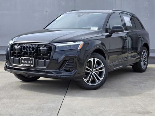 2025 Audi Q7 45 Premium Plus