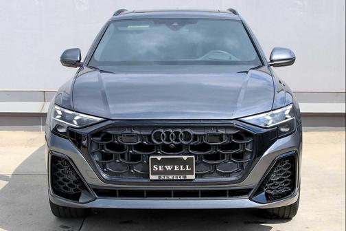 2025 Audi Q8 55 Prestige