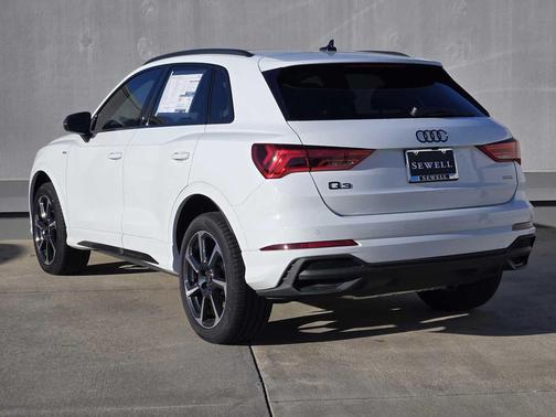 2025 Audi Q3 45 S line Premium Plus