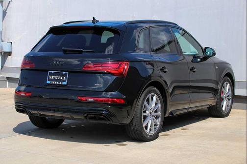 2025 Audi Q5 55 S line Premium Plus