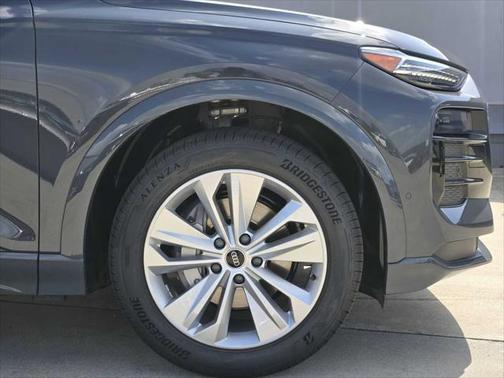 2025 Audi Q6 e-tron Premium Plus