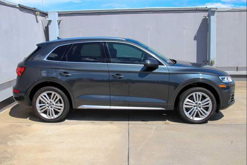 2019 Audi Q5 2.0T Premium Plus