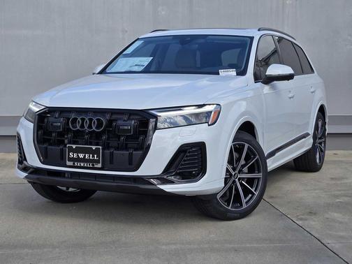 2026 Audi Q7 45 Premium Plus