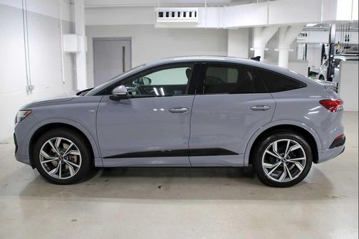 2023 Audi Q4 e-tron Prestige 50 quattro