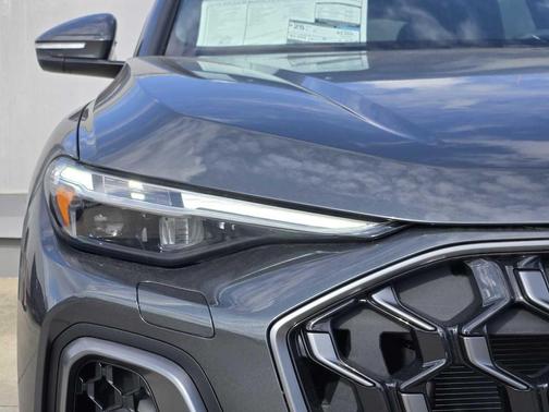 2025 Audi Q5 Premium Plus TFSI quattro S tronic