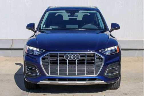 2023 Audi Q5 40 Premium