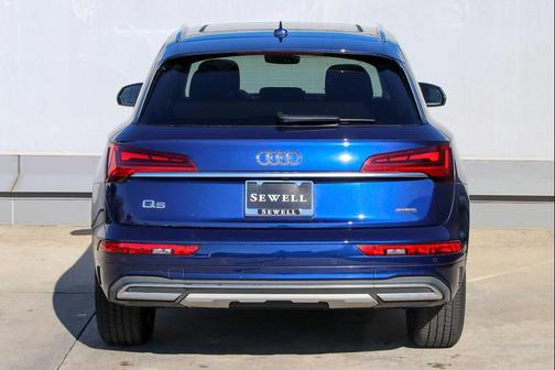 2023 Audi Q5 40 Premium