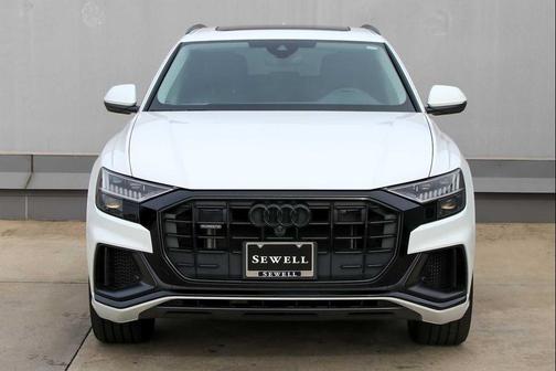 2023 Audi Q8 55 Premium Plus