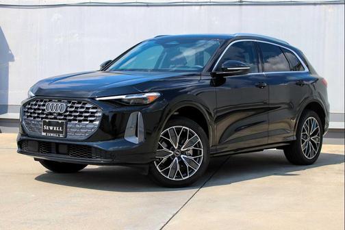 2025 Audi Q5 Premium Plus