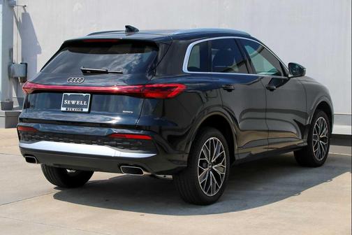 2025 Audi Q5 Premium Plus