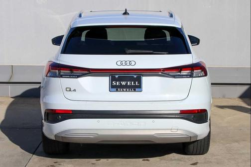 2023 Audi Q4 e-tron Premium Plus 40 RWD
