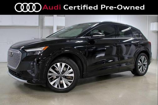 Mythos Black Metallic 2023 Audi Q4 e-tron Premium Plus 40 RWD