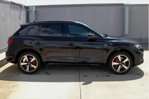2024 Audi Q5 45 S line Premium Plus