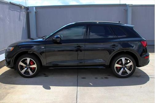 2024 Audi Q5 45 S line Premium Plus