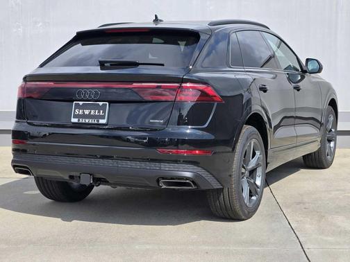 2026 Audi Q8 55 Premium