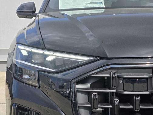 2026 Audi Q8 55 Premium