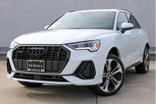 2022 Audi Q3 45 S line Premium Plus