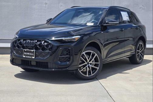 Mythos Black Metallic 2026 Audi Q5 Premium Plus TFSI quattro S tronic