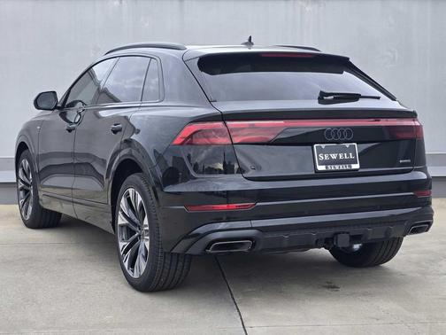 2026 Audi Q8 55 Premium Plus