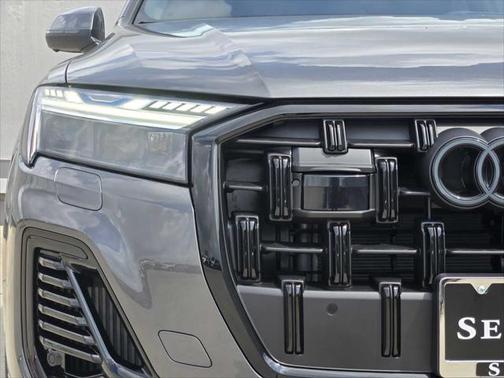 2025 Audi Q7 55 Prestige
