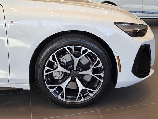 2026 Audi A6 Premium Plus quattro S tronic