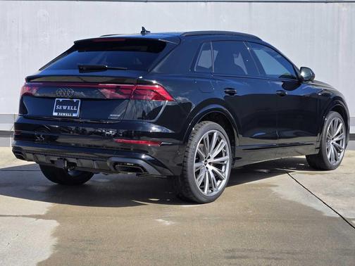 2026 Audi Q8 55 Prestige