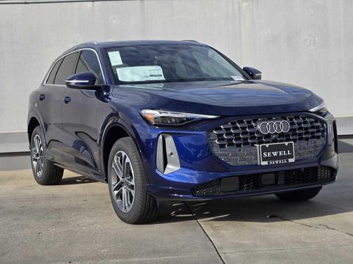 2025 Audi Q5 Premium Plus TFSI quattro S tronic