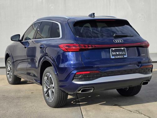 2025 Audi Q5 Premium Plus TFSI quattro S tronic