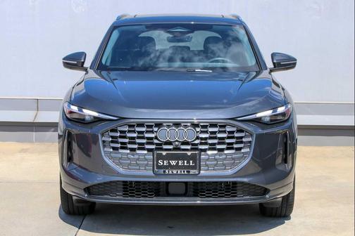 2025 Audi Q5 Premium