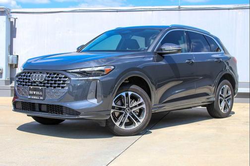 2025 Audi Q5 Premium