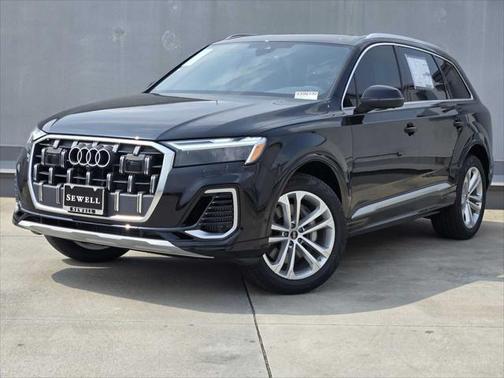 2025 Audi Q7 55 Premium
